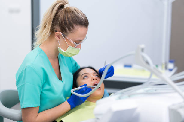 Best Emergency Dentist for Lost Fillings or Crowns in Lakewood, CA